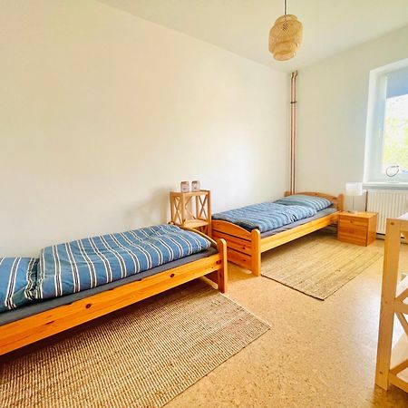 "Mts-Haus Zettemin" - 2 Familienfreundliche Ferienwohnungen In Mecklenburg Extérieur photo