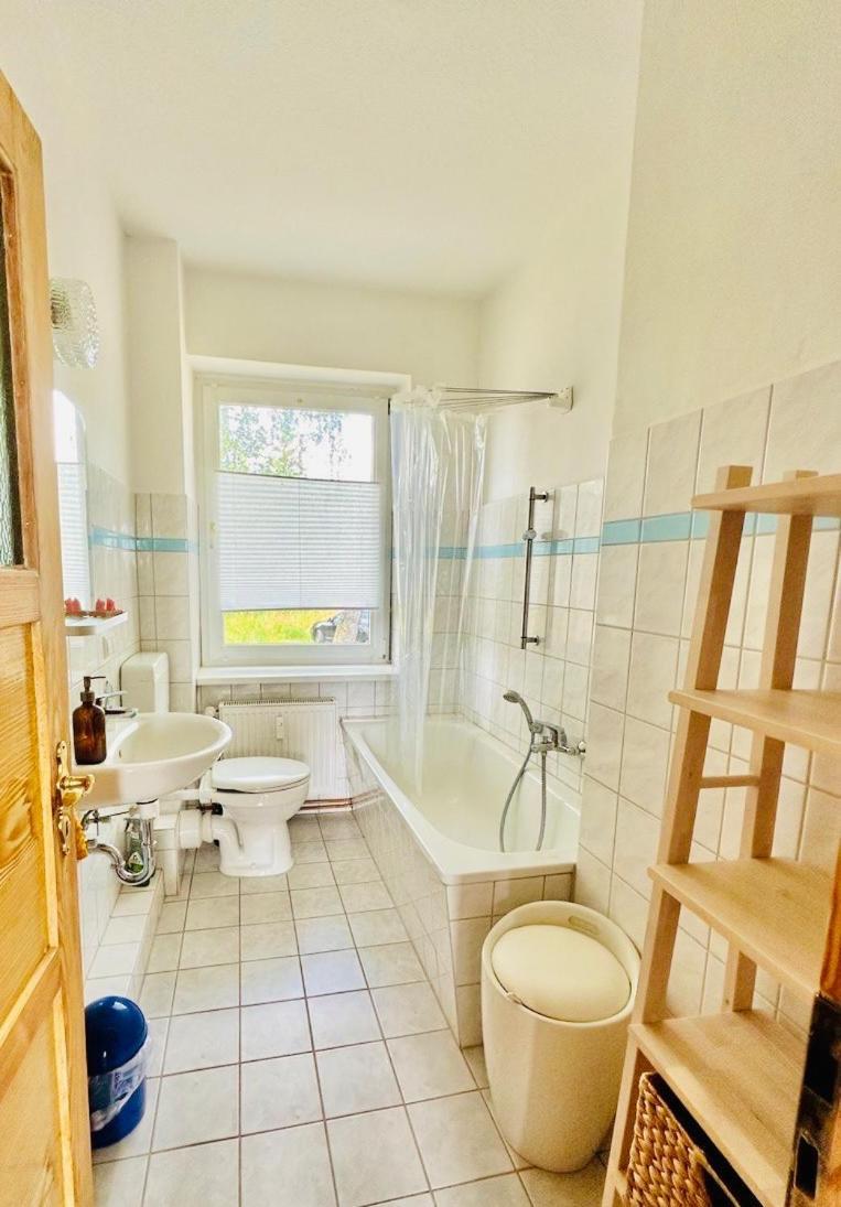 "Mts-Haus Zettemin" - 2 Familienfreundliche Ferienwohnungen In Mecklenburg Extérieur photo